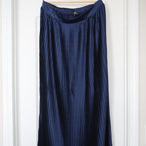 NAVY BLUE PLEATED FLOOR LENGTH SKIRT, WORN ONCE!